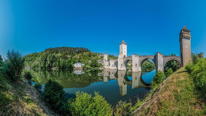 https://www.anibaltrejo.com/wp-content/uploads/2017/04/FR_Lot_Cahors_Pont_Valentre-150604103651.jpg